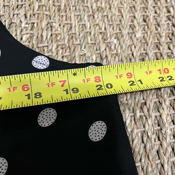 NWT ELLE semi-sheer buttoned blouse - Picture 11 of 13